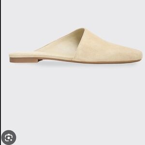 VINCE Gena Asymmetrical Suede Flat Mules in 6.5, Excellent Condition